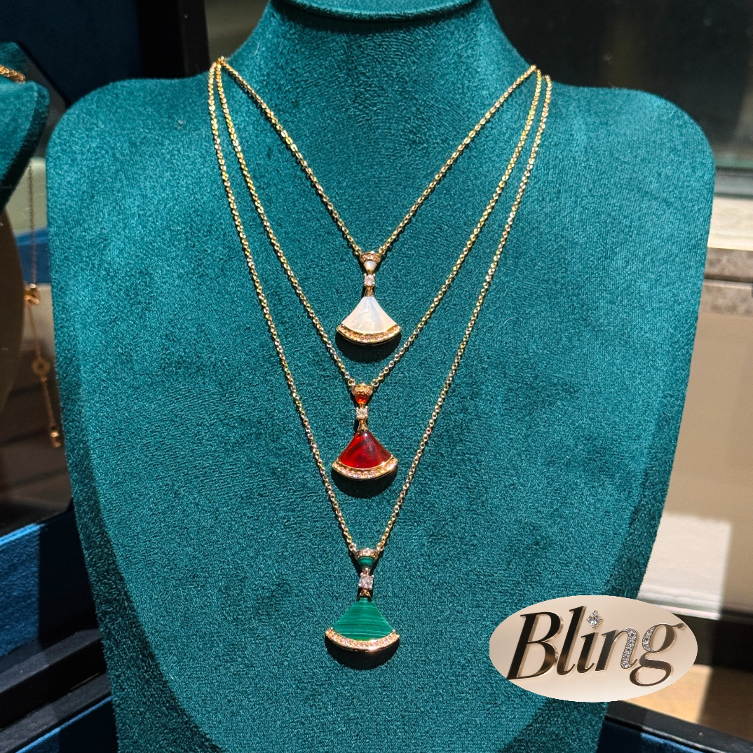 合金项链 Bling【双裙带钻】B宝款经典扇子裙子项链 镀18k