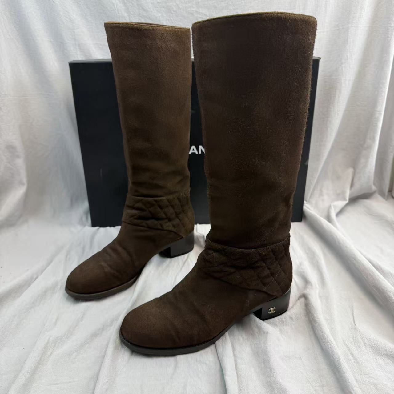 95新 Chanel/香奈儿 38.5/棕色绒毛长靴1834