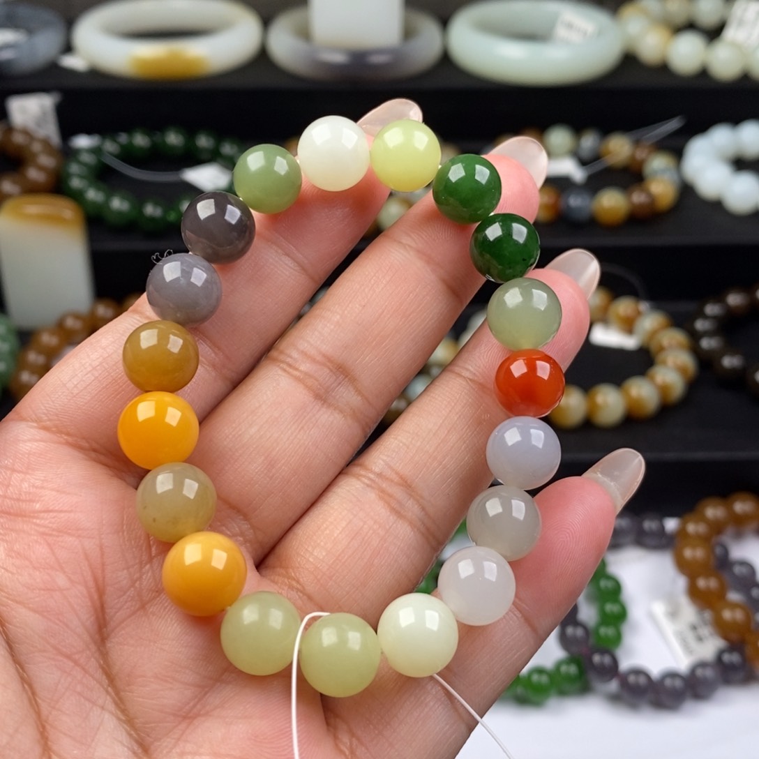 和田玉手串未镶嵌