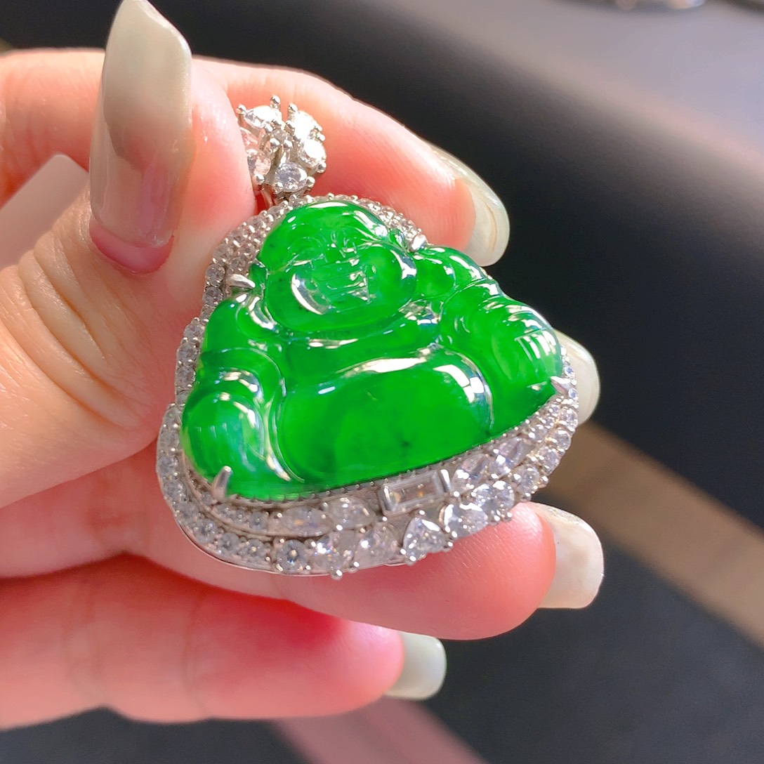 翡翠颈饰银S925镶嵌翡翠