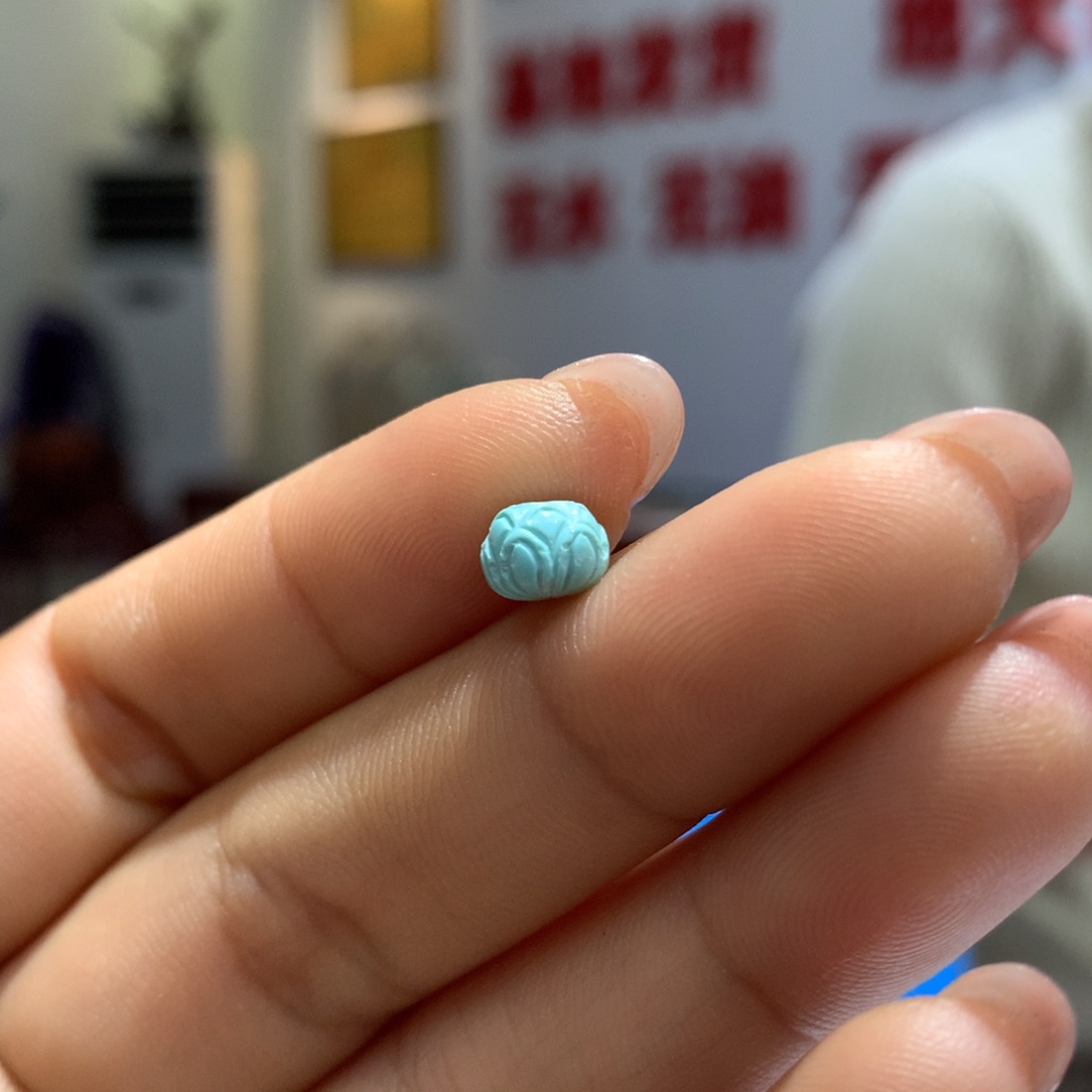 绿松石配饰未镶嵌