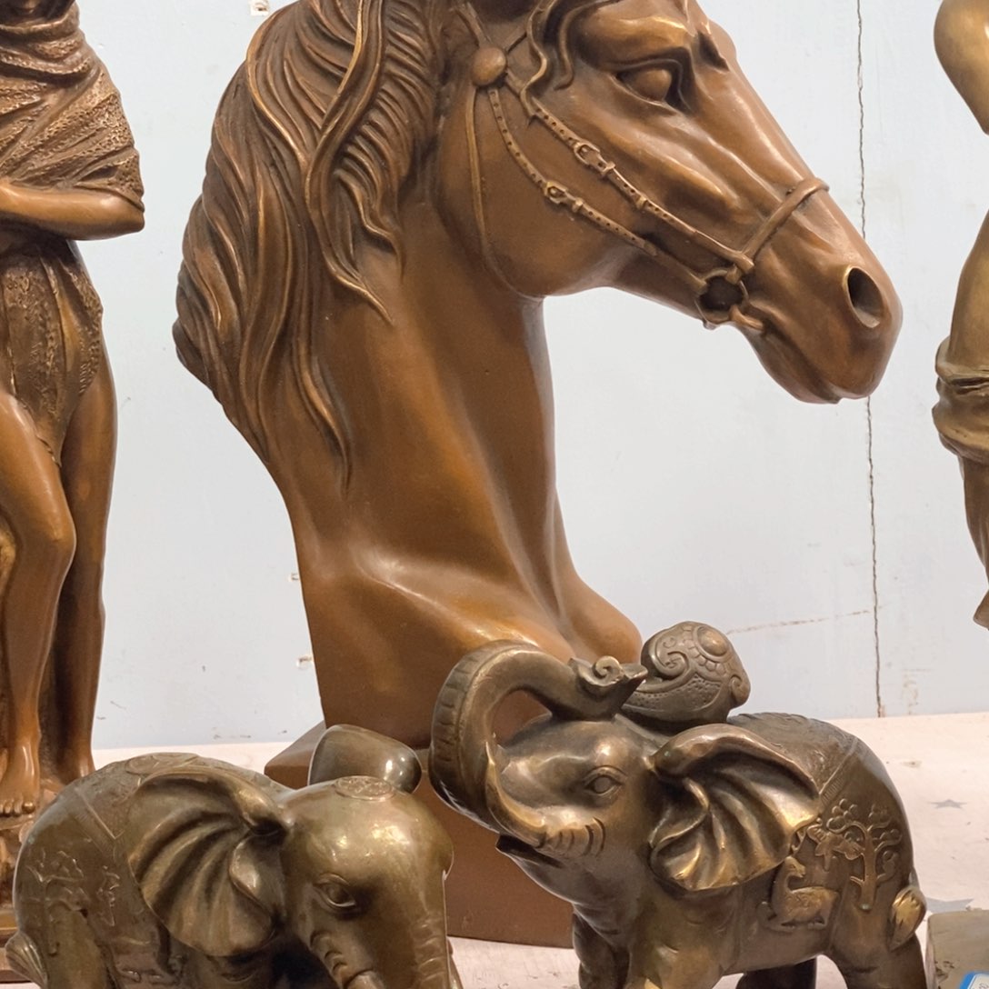 黄铜材质，大马首摆件