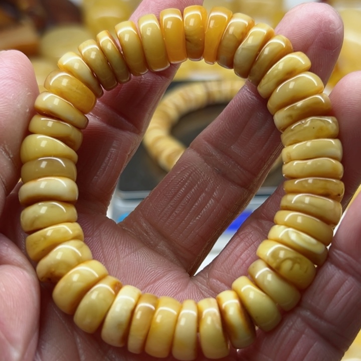 琥珀（矿物珀）手串未镶嵌