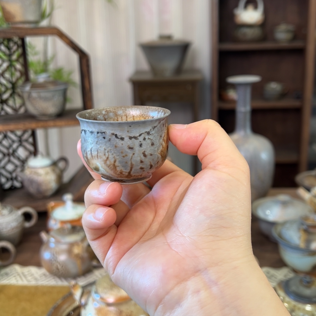 01开播福利不退不换