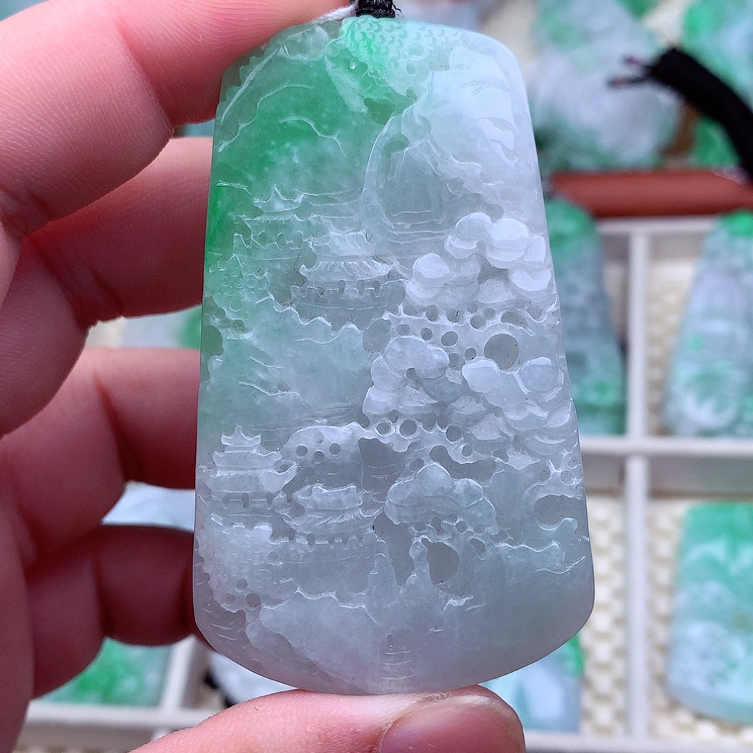 翡翠未镶嵌吊坠(不含链)