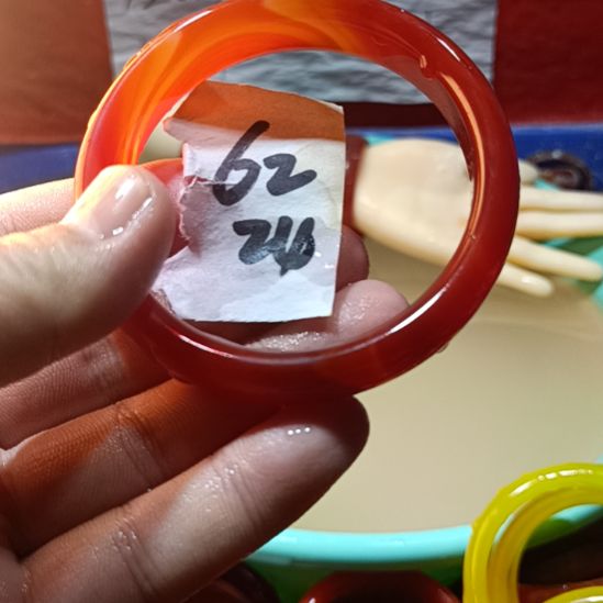 玛瑙/玉髓手镯未镶嵌