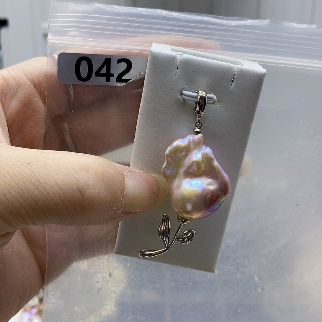 颈饰合金淡水珍珠