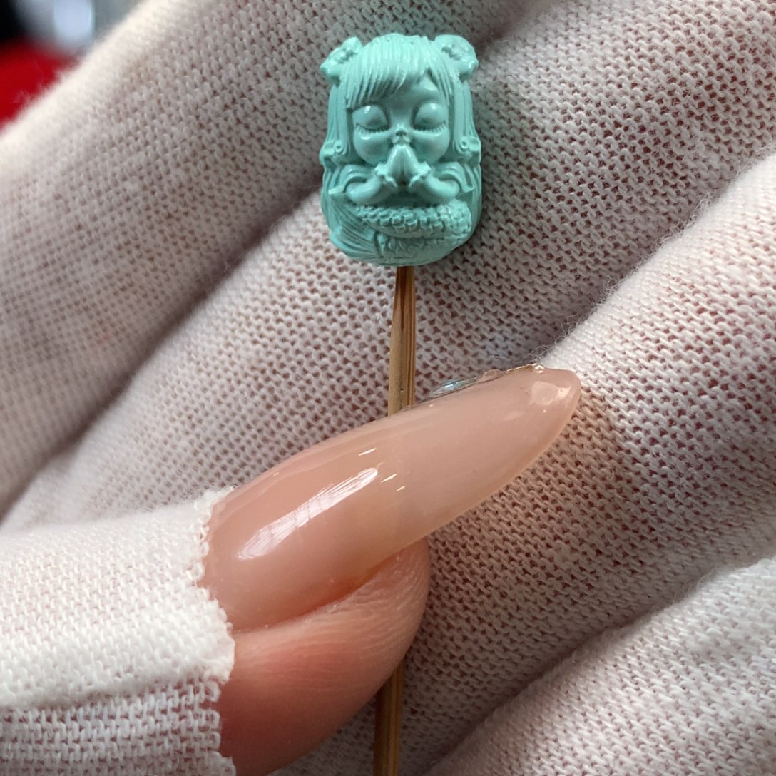 绿松石未镶嵌挂件