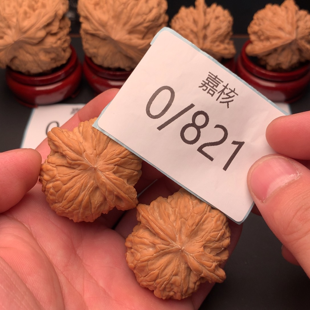 文玩核桃把件七*山地磨40