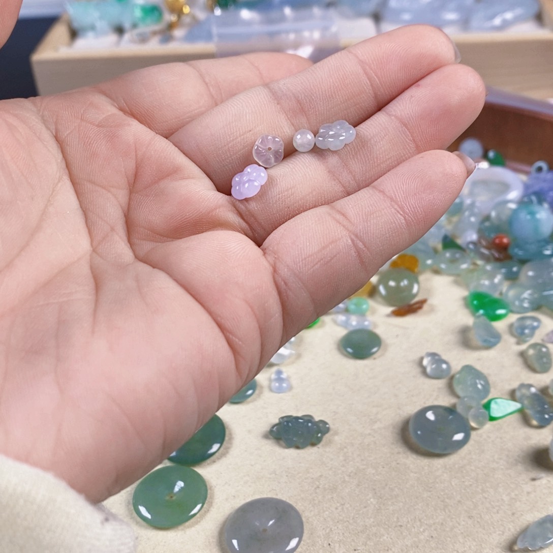 翡翠未镶嵌挂件翡翠