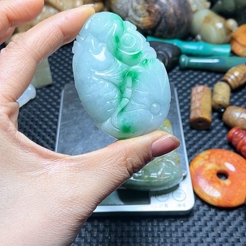 白玉菩提吊坠摆件