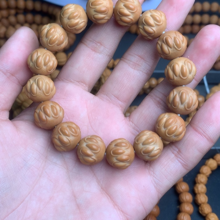 时****猴头核桃手串11111