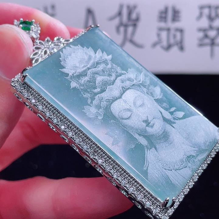 翡翠颈饰未镶嵌9999999999