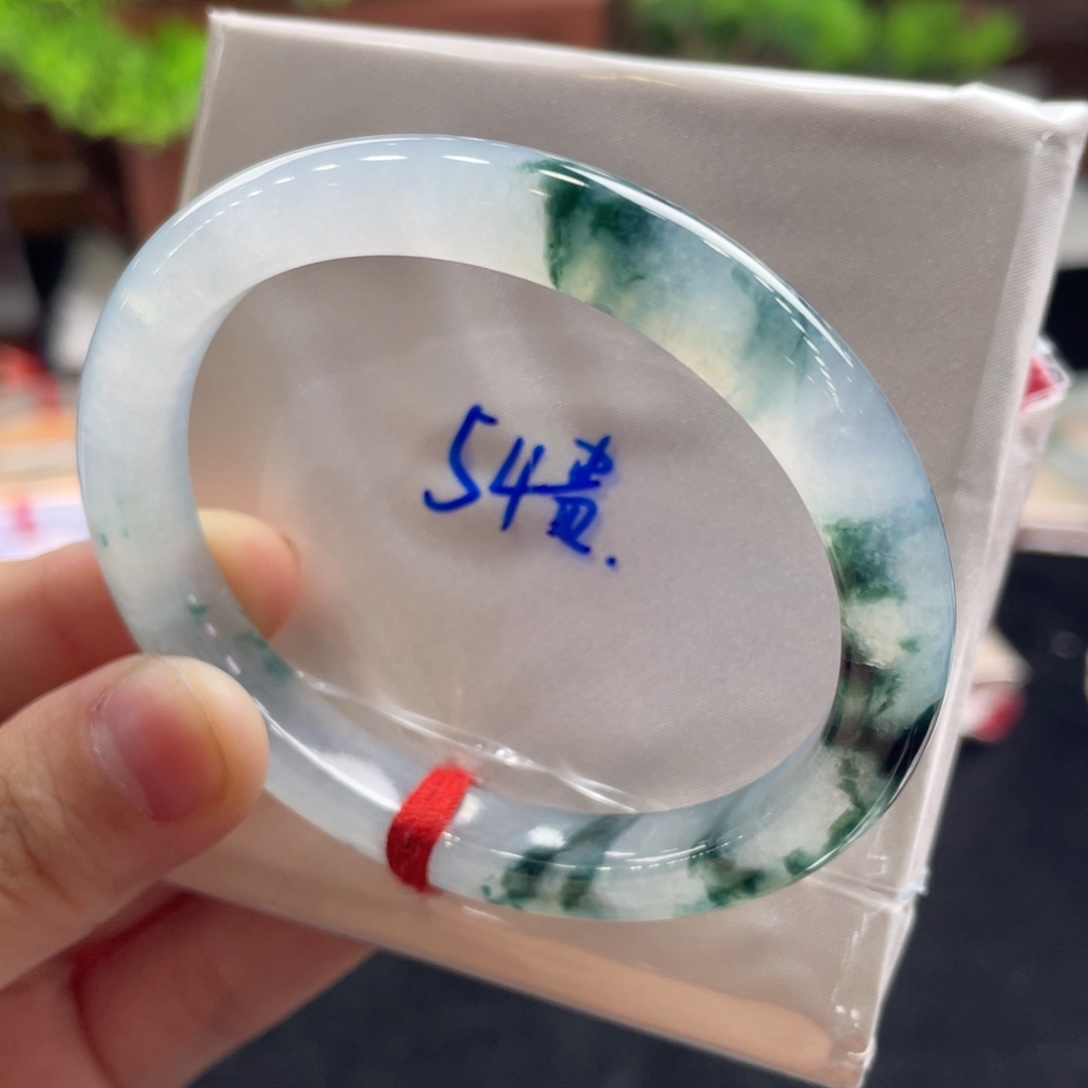 翡翠未镶嵌手镯10号贵妃