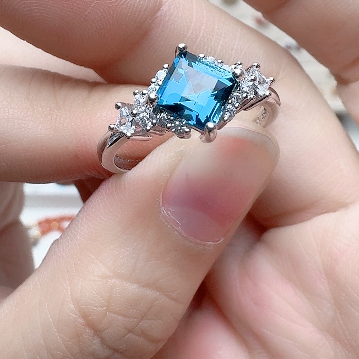 托帕石戒指银S925镶嵌戒指