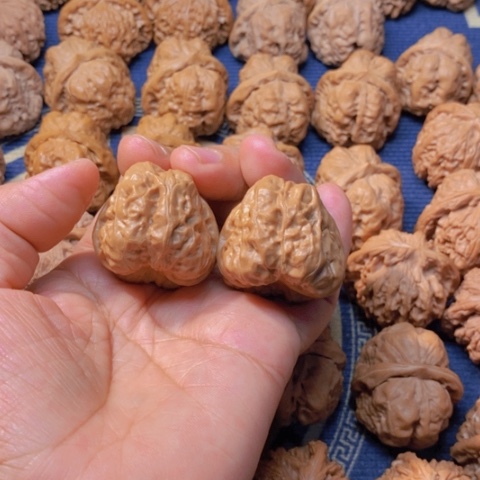 【闪购商品】吊坠文玩核桃蛙蛙37