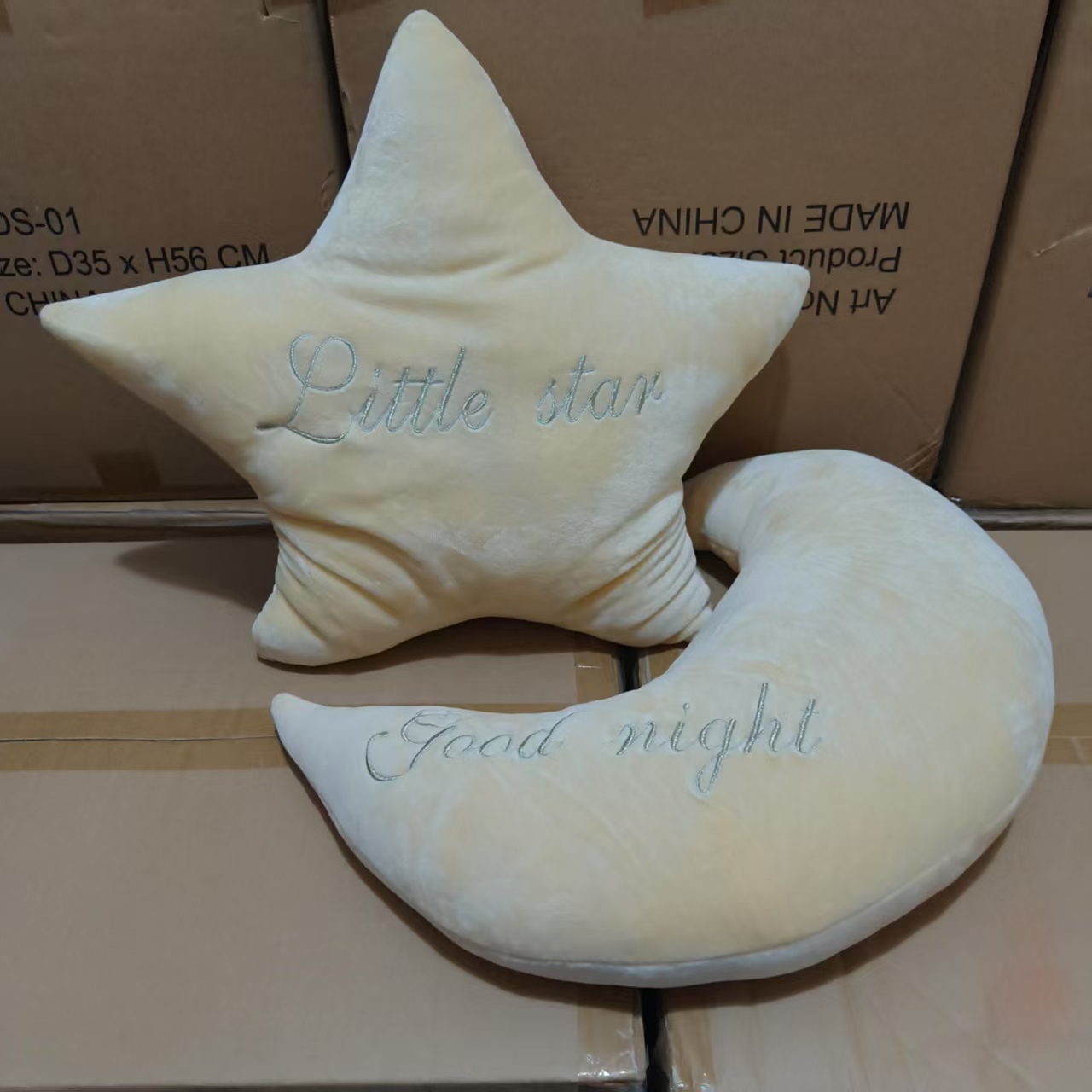 星星+月亮   米色宝宝绒 装饰抱枕发2个