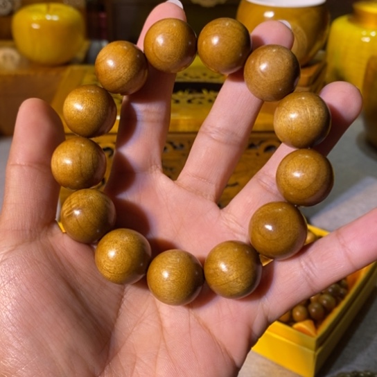 金丝楠金丝楠木小叶1.8手串