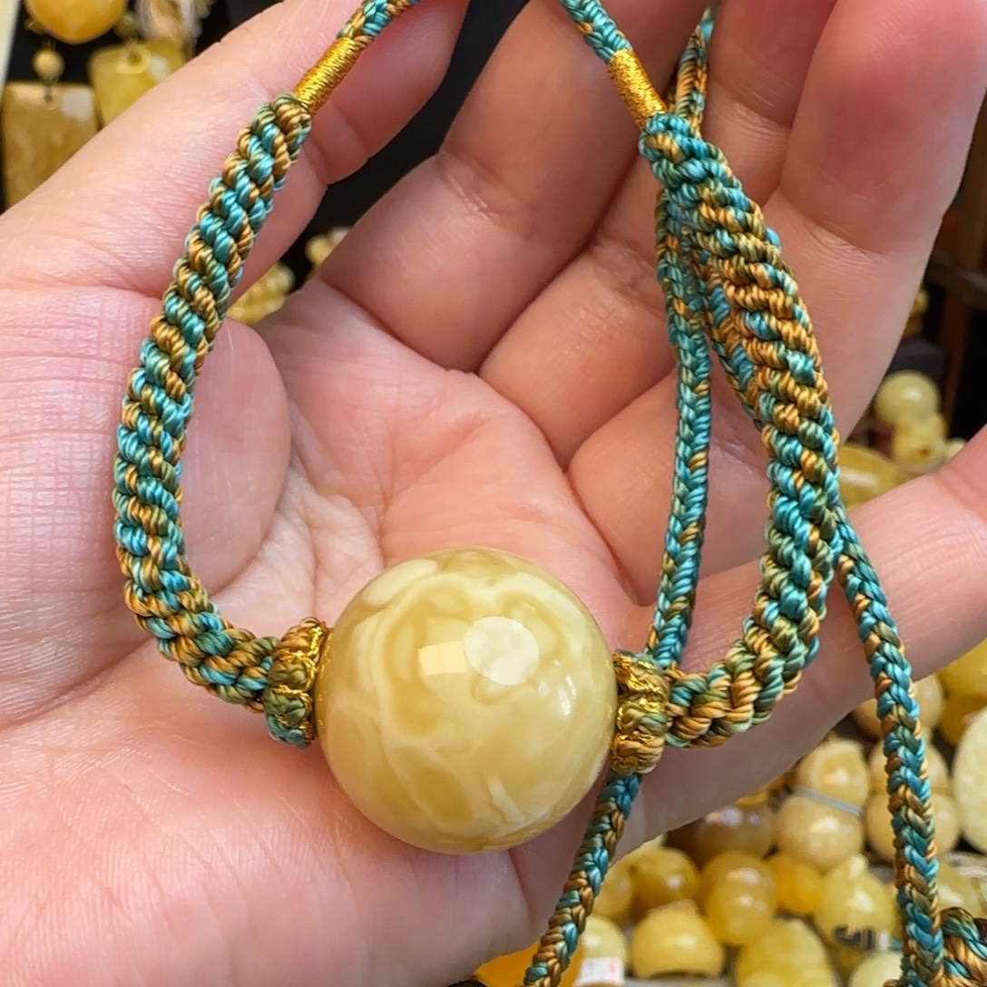 琥珀未镶嵌套链天然俄料浓蜡妖花蜜蜡圆珠锁骨