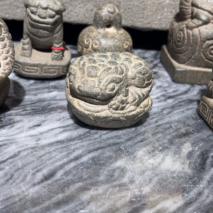 石材鲶*镇纸金蝉福建青石
