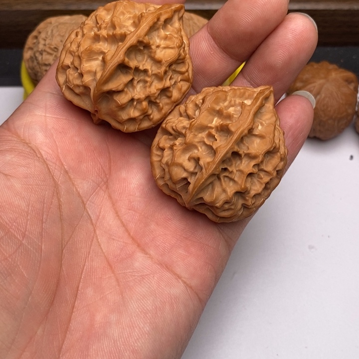 腊***八十三菱鸡心39尺寸