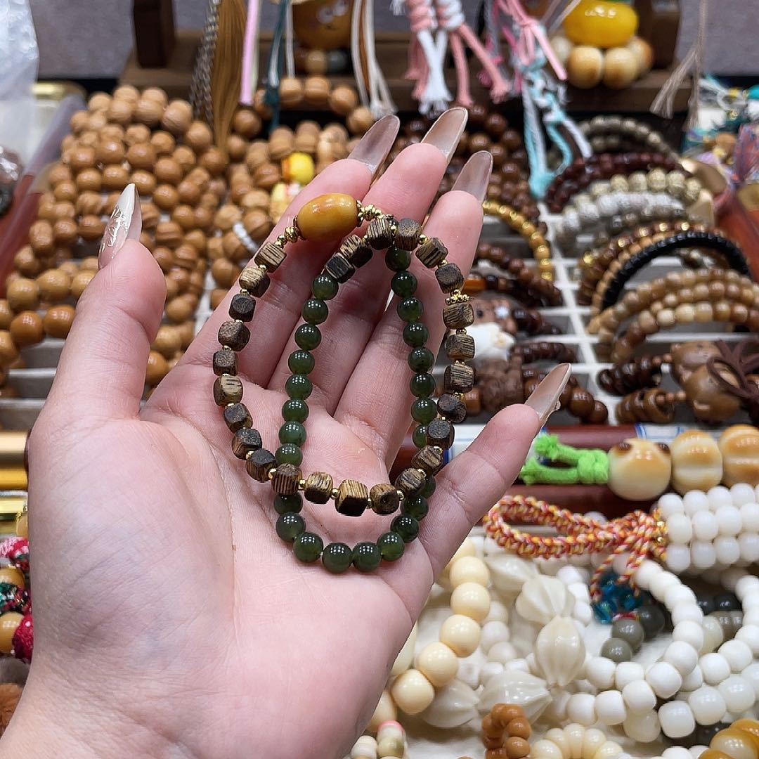 耶***℡吊坠猴头核桃chen香半山半水双圈