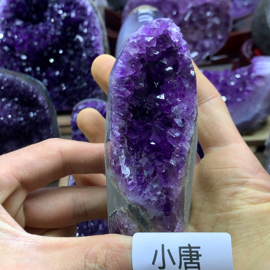 紫晶大型摆件（非配饰）未镶嵌