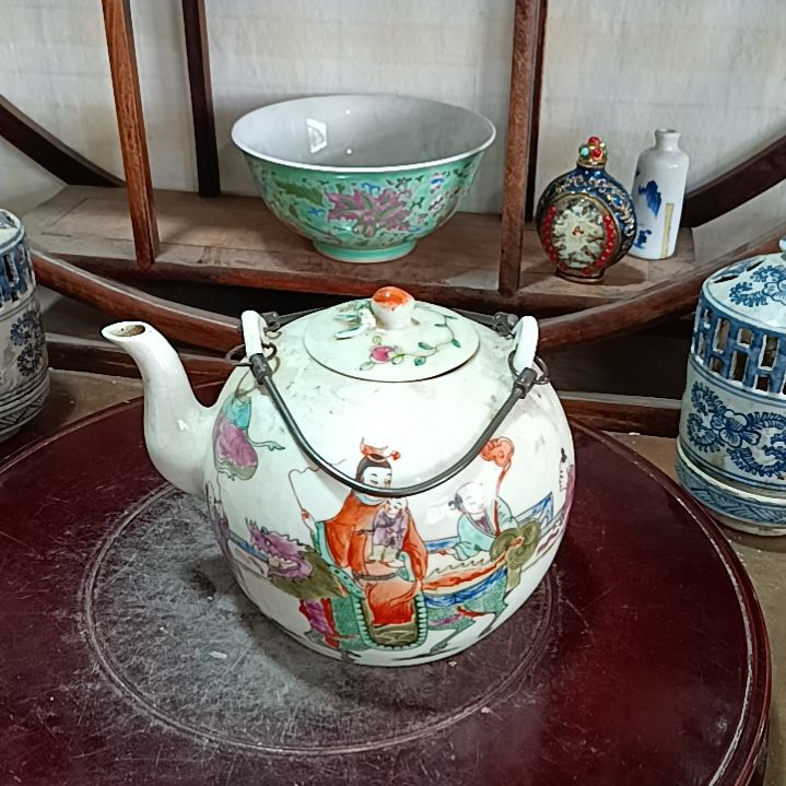 摆件奉*耀粉彩人物物茶壶一个全品