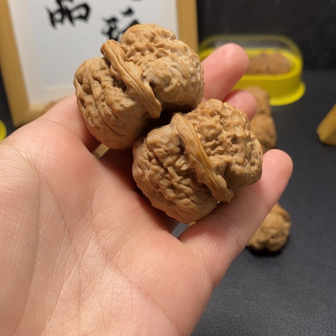 文玩核桃把件燃****?蛤蟆