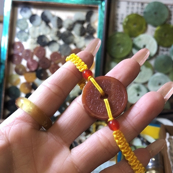 岫玉岫玉手牌未镶嵌