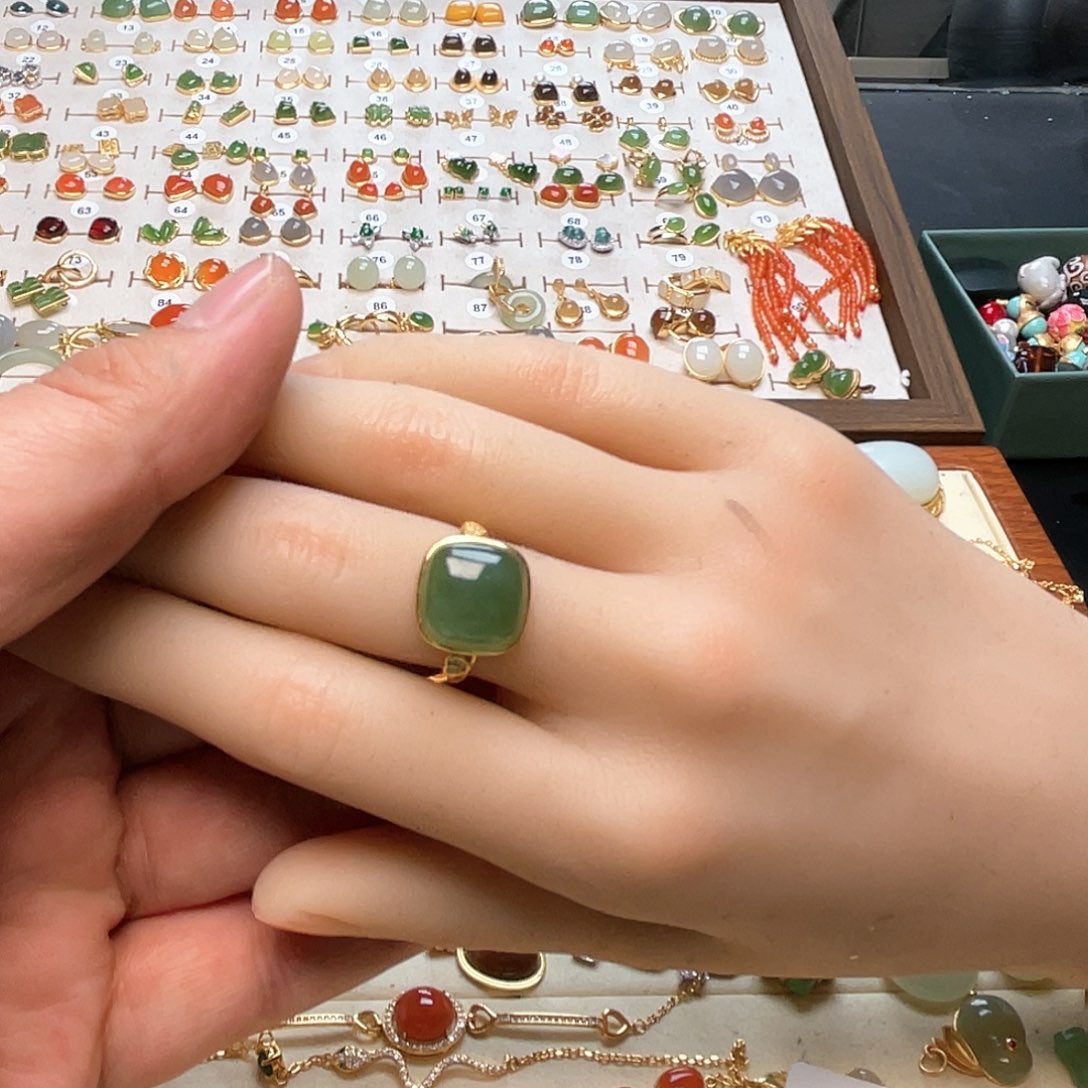 和田玉戒指银S925镶嵌