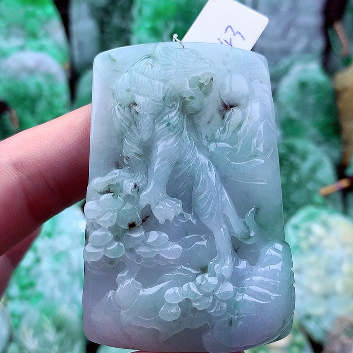 翡翠吊坠(不含链)未镶嵌