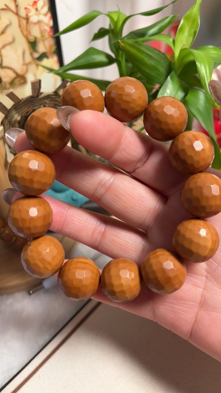 钻石面1.8橄榄核手串