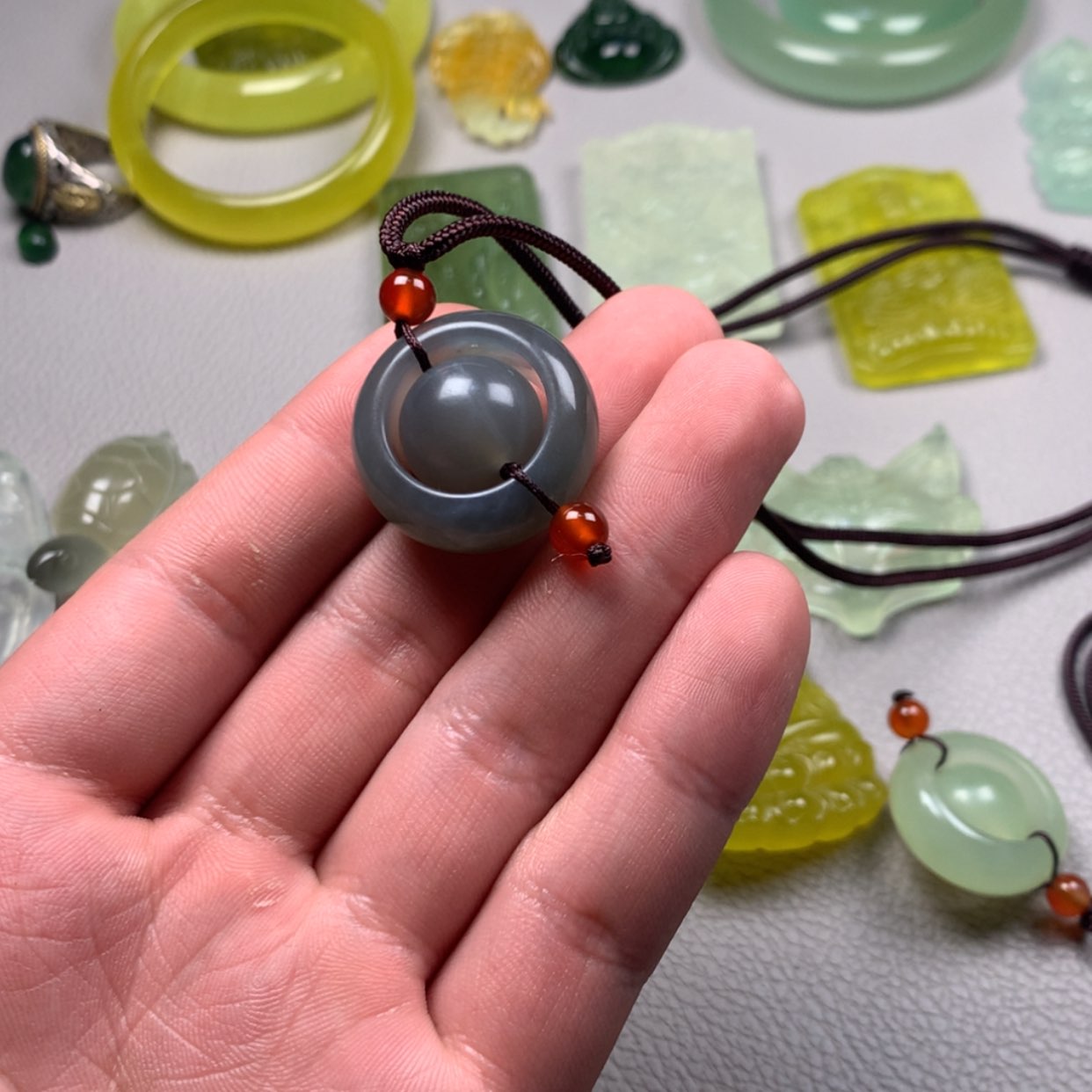 【闪购商品】蛇纹石玉未镶嵌岫玉
