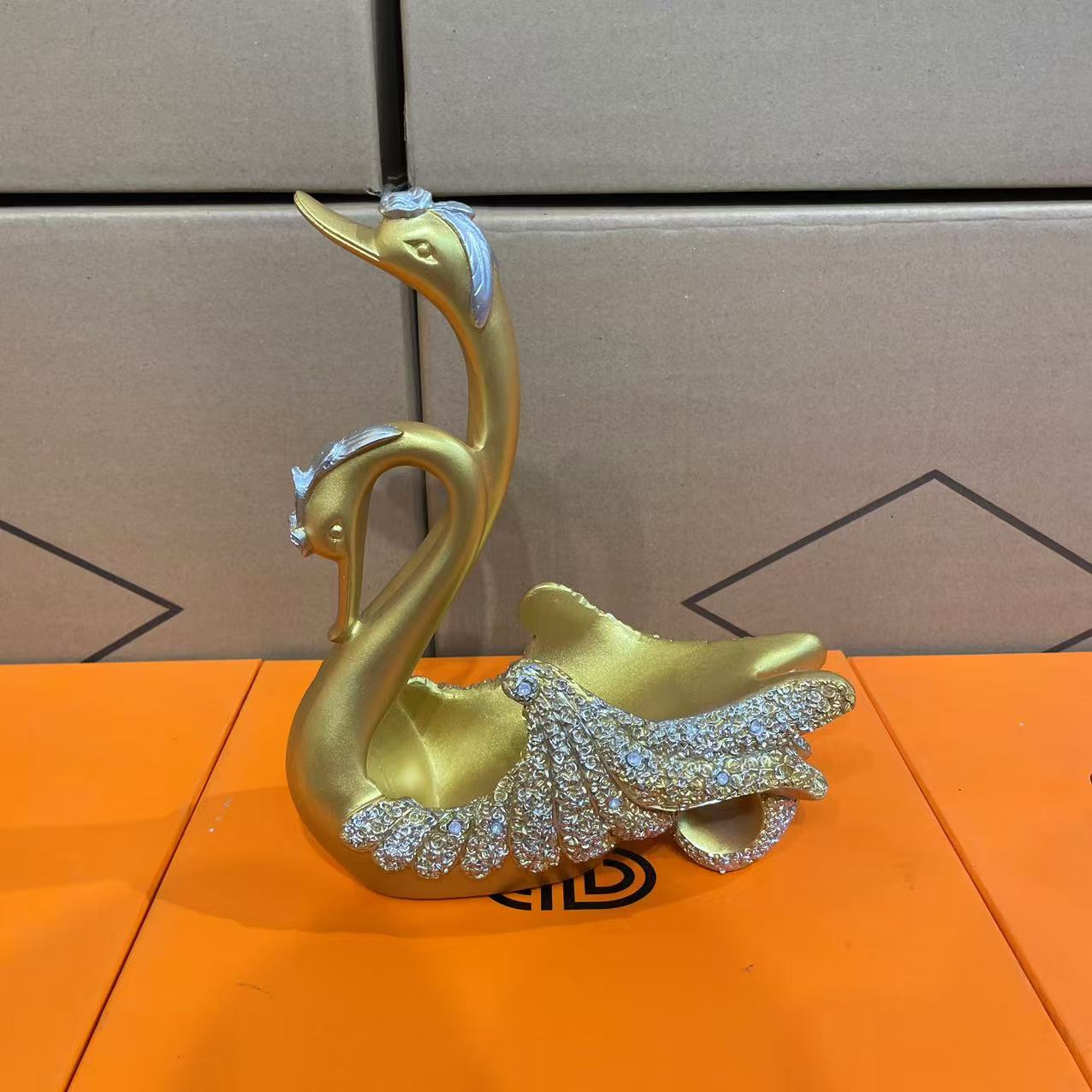 北欧轻奢天鹅红酒架创意家居玄关客厅酒柜装饰品搭配防尘袋