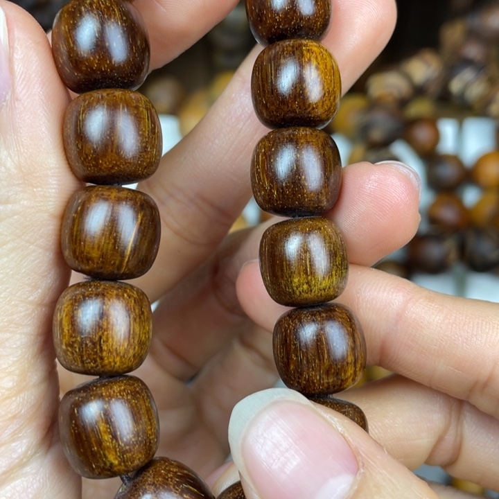 贡木把件手串手串