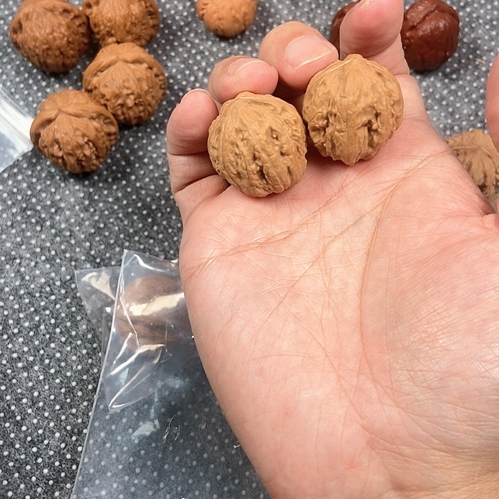 文玩核桃吊坠胖闷尖26+