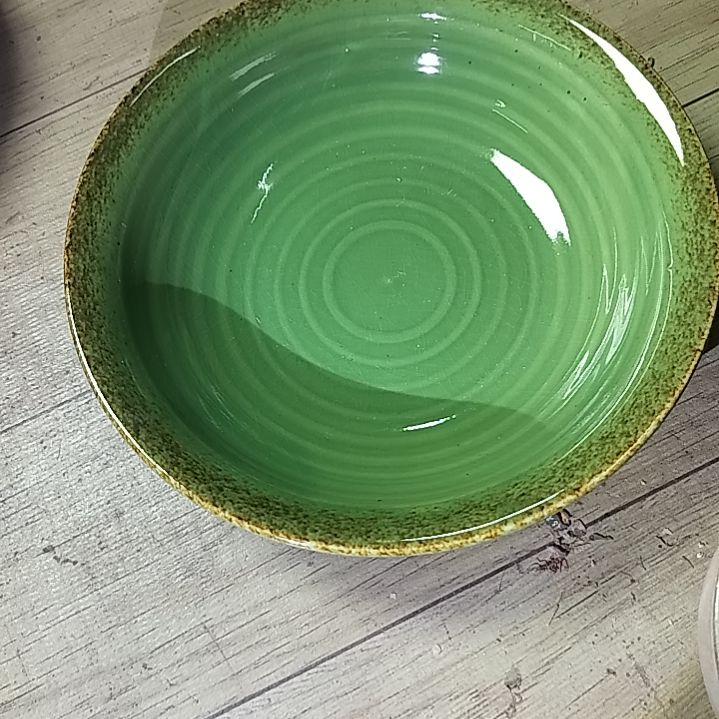 盘瓷片陶瓷杯盘壶碗都有