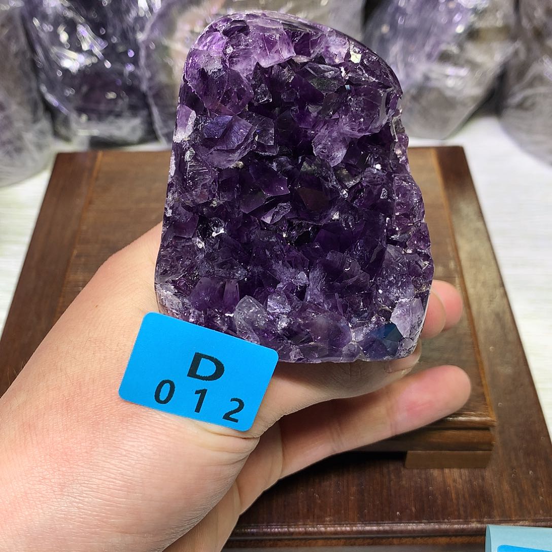 紫晶大型摆件（非配饰）未镶嵌