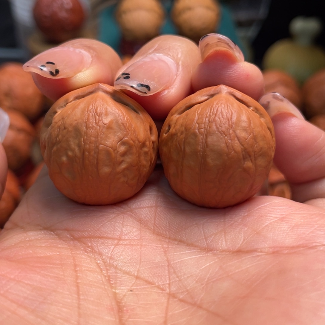 把件文玩核桃丁****道夜明珠