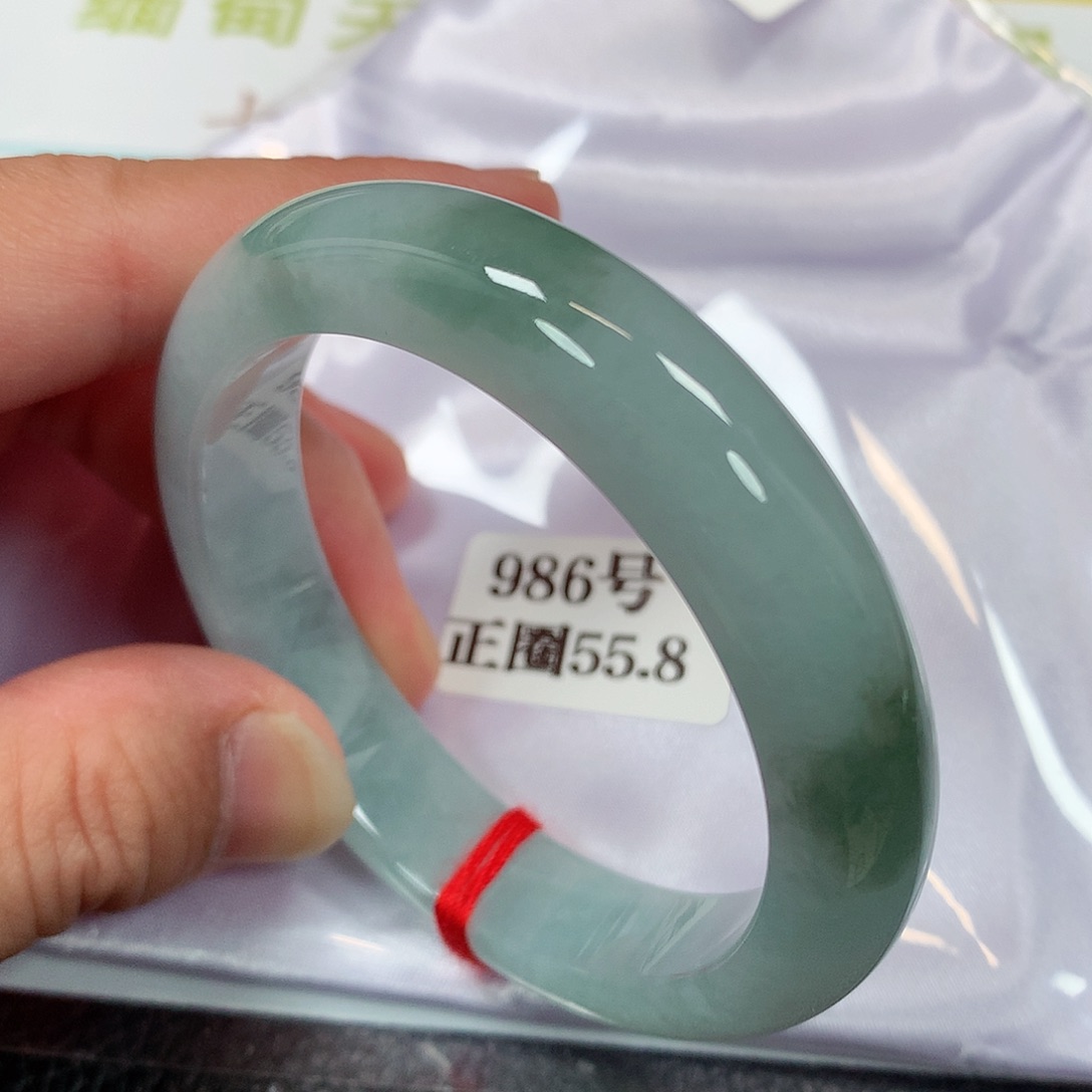 【闪购商品】未镶嵌手镯翡翠986号