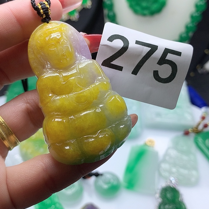 翡翠吊坠(赠链)未镶嵌