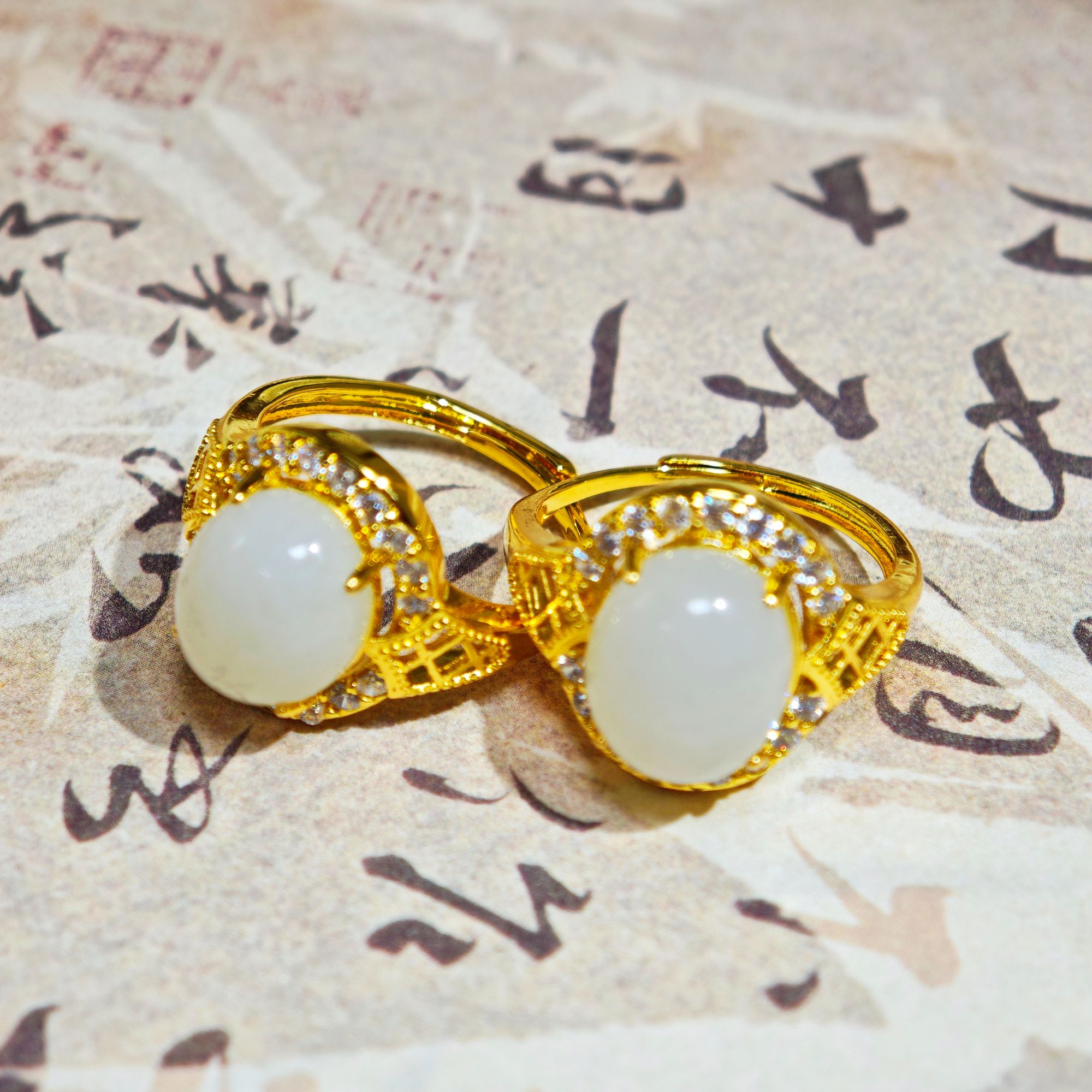 和田玉 12*10蛋面戒指 多样性发货 拍一发一 H802