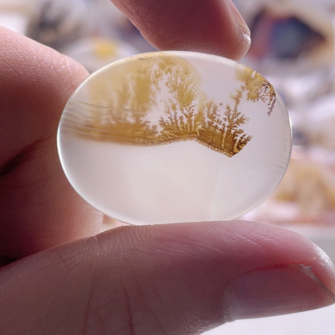 玛瑙/玉髓未镶嵌珠宝奇石