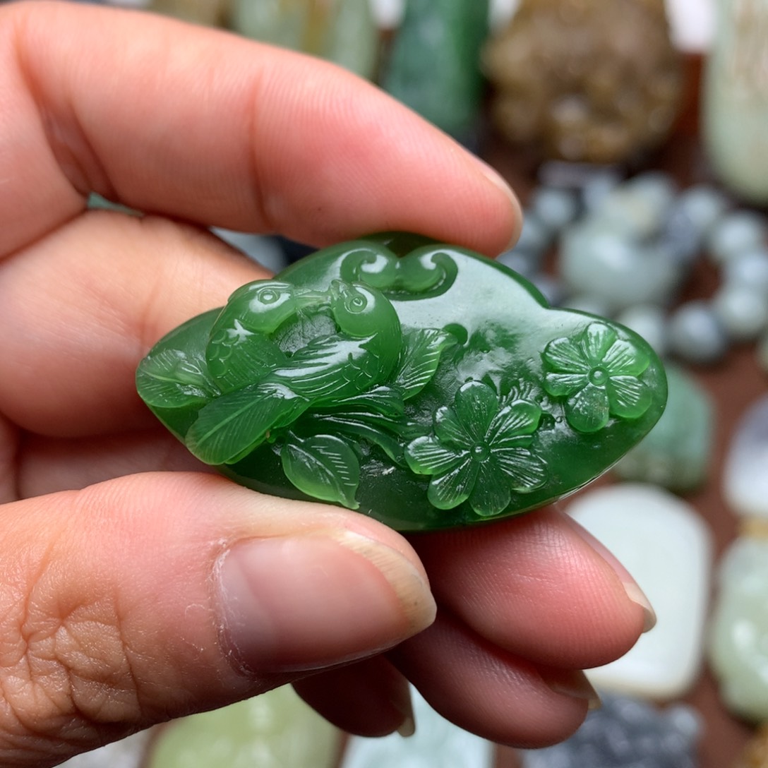 和田玉挂件未镶嵌