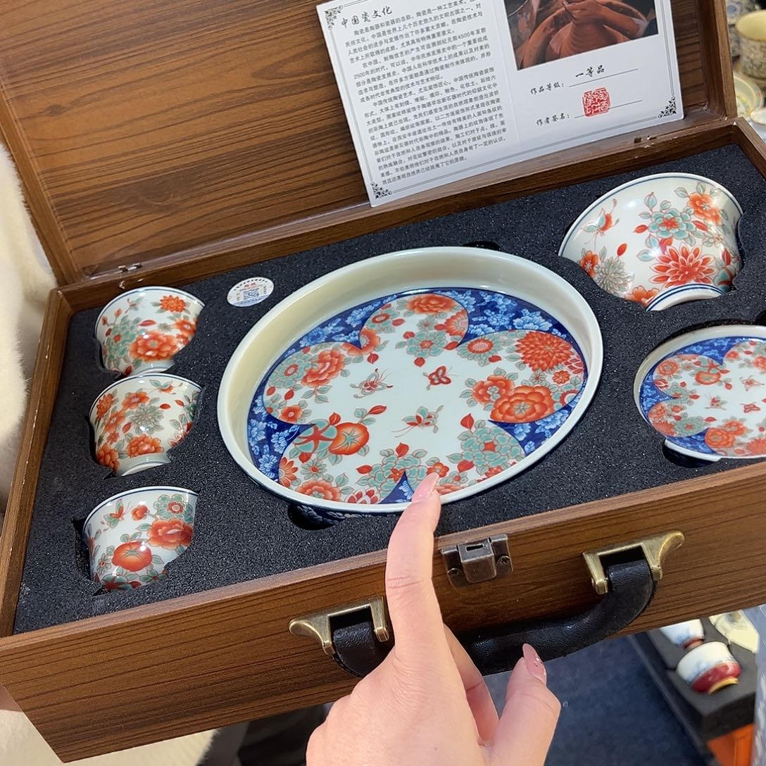 盖碗很漂亮我很喜欢