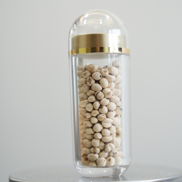 【珍珠贝精选】约10粒为一克，无水洗自然晾晒川贝母（松贝）。