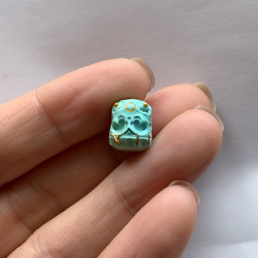 绿松石配饰未镶嵌