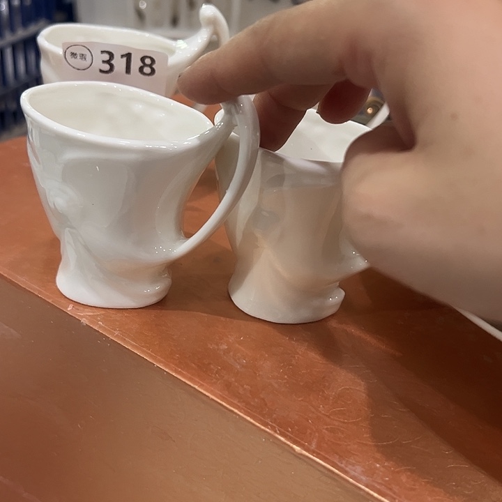 4个很小318，1111111111111111111