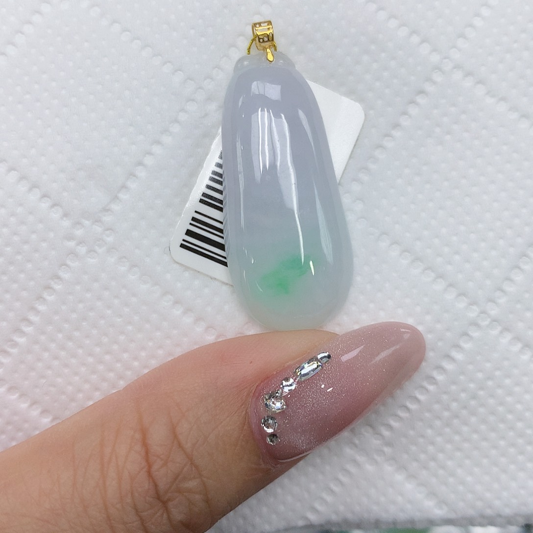 颈饰18K金镶嵌翡翠